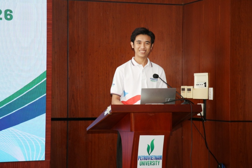 Ấm áp chương trình trao quà Tết cho học sinh - sinh viên dầu khí, năng lượng tại TP Hồ Chí Minh