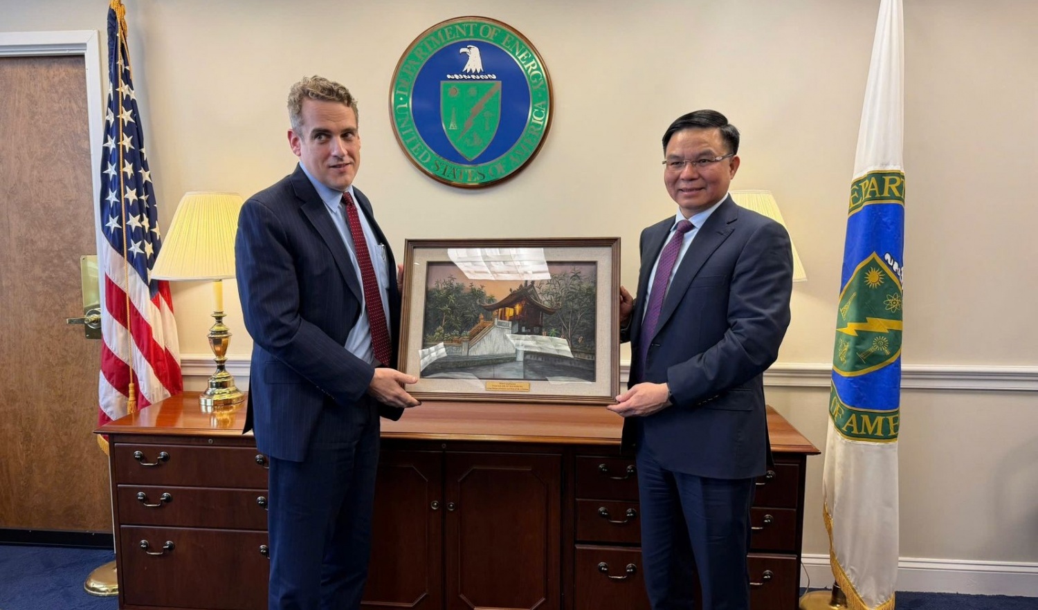 Hợp tác năng lượng Việt Nam – Hoa Kỳ: Trụ cột mới cho tăng trưởng và cân bằng thương mại