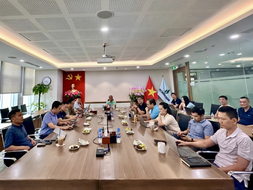 Đảng bộ Petrovietnam tham dự Hội nghị học tập, triển khai Nghị quyết Đại hội XIV của Đảng