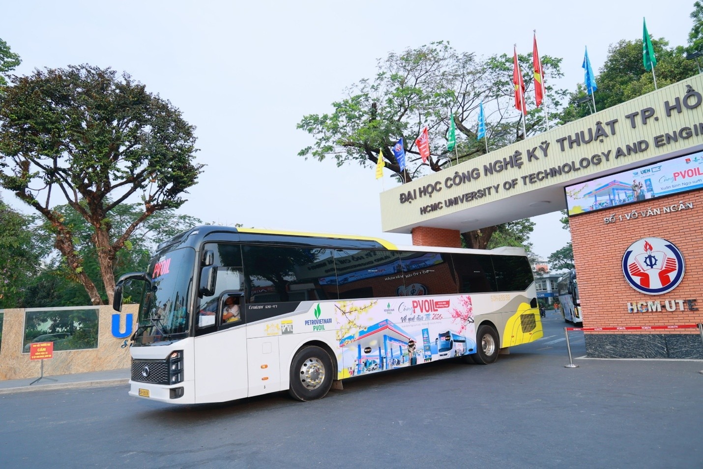 PVOIL và những chuyến xe đoàn viên