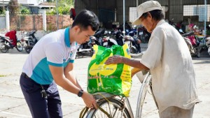 Hành trình “Xuân yêu thương - Tết sẻ chia” lan tỏa nghĩa tình Phú Mỹ