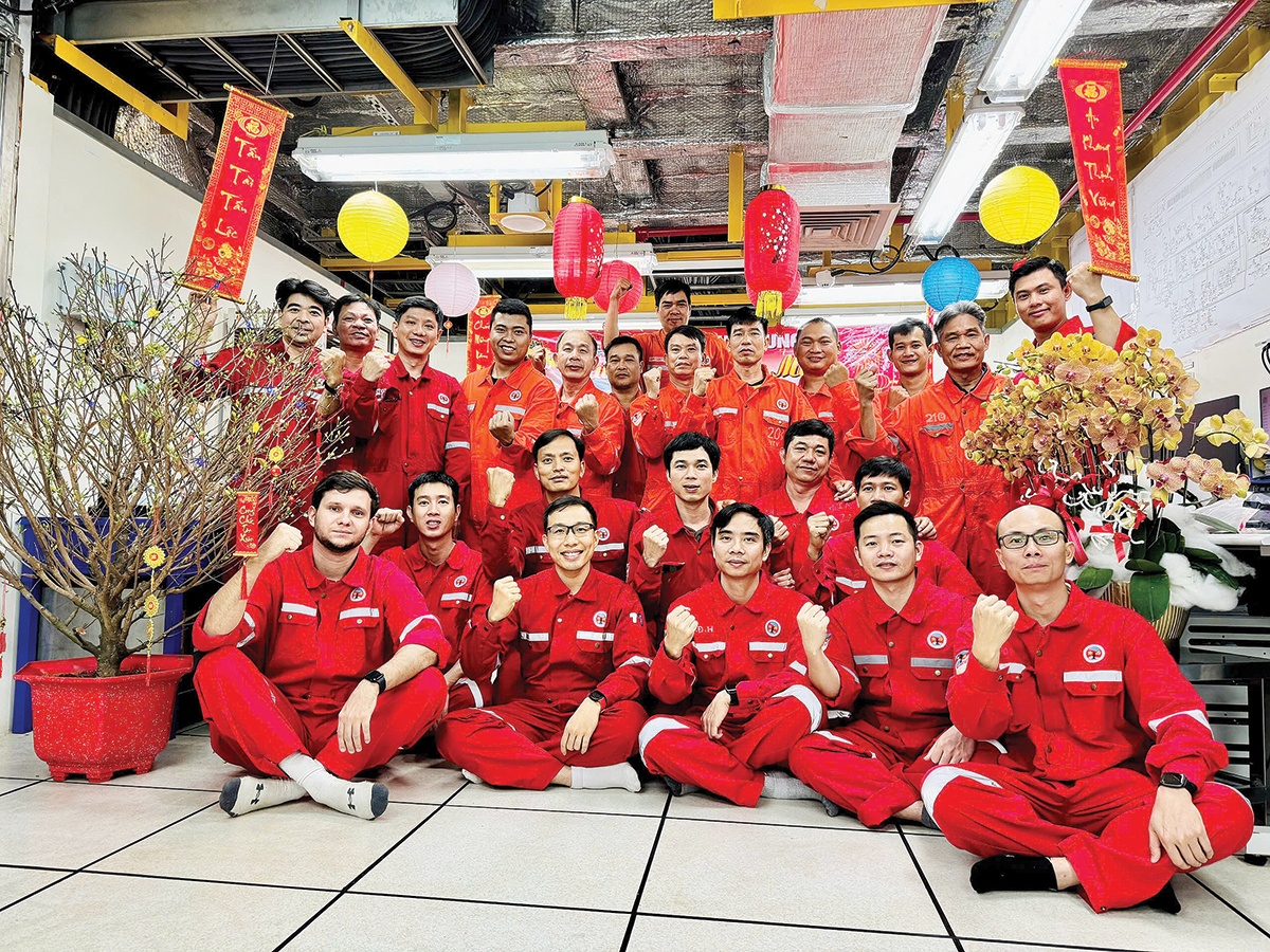 Tết giữa biển khơi