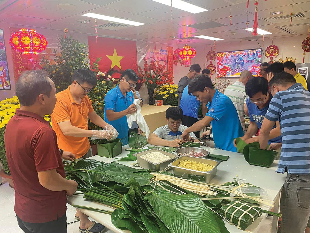 Đón Tết ngoài giàn Hải Thạch - Mộc Tinh