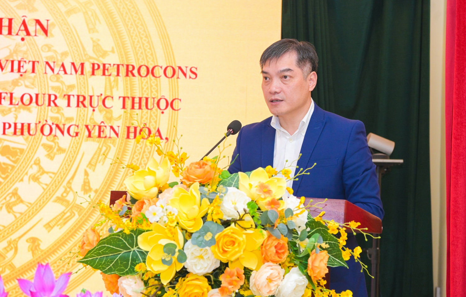 Đảng bộ PETROCONs chính thức về sinh hoạt tại Đảng bộ phường Yên Hòa Đảng bộ PETROCONs chính thức về sinh hoạt tại Đảng bộ phường Yên Hòa