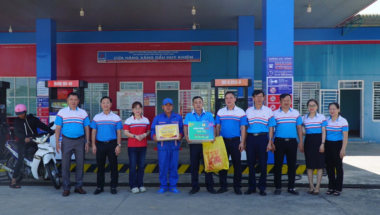 Công đoàn PVOIL thăm, tặng quà Tết cho người lao động PVOIL Phú Yên, PVOIL Bình Thuận