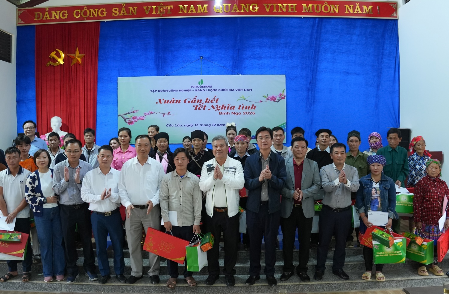 “Gieo mùa Xuân” nơi miền đất gian khó “Gieo mùa Xuân” nơi miền đất gian khó