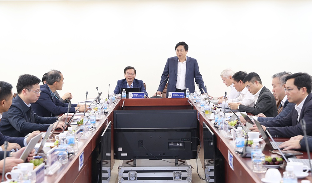 Đảm bảo hạ tầng lưới điện truyền tải phục vụ phát triển kinh tế - xã hội đất nước Đảm bảo hạ tầng lưới điện truyền tải phục vụ phát triển kinh tế - xã hội đất nước