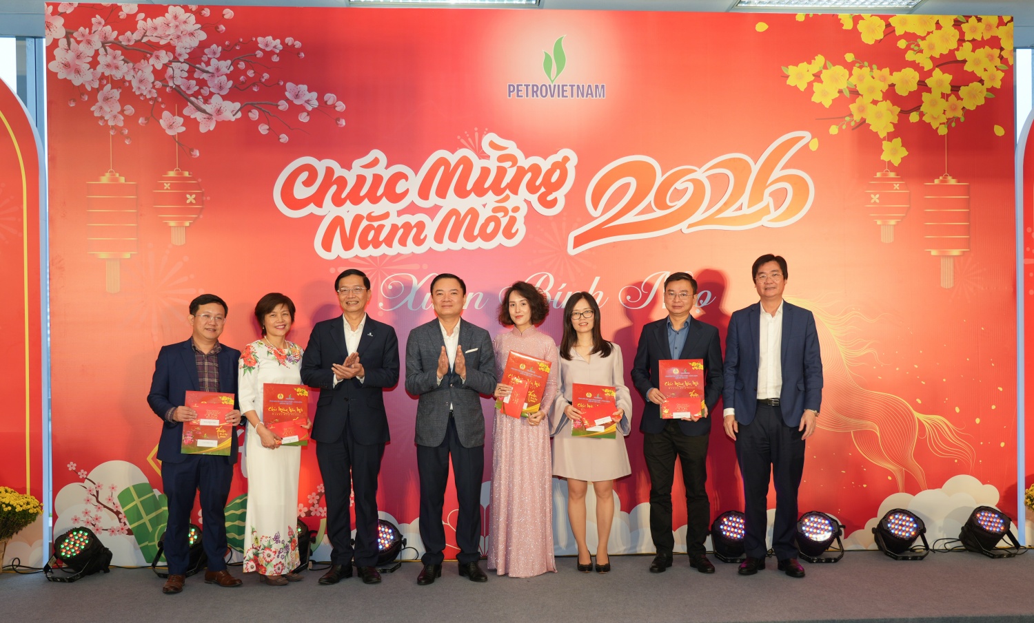 Chủ tịch HĐTV Petrovietnam Lê Ngọc Sơn đến thăm và chúc Tết các đơn vị thành viên đầu Xuân Bính Ngọ 2026 tại Hà Nội