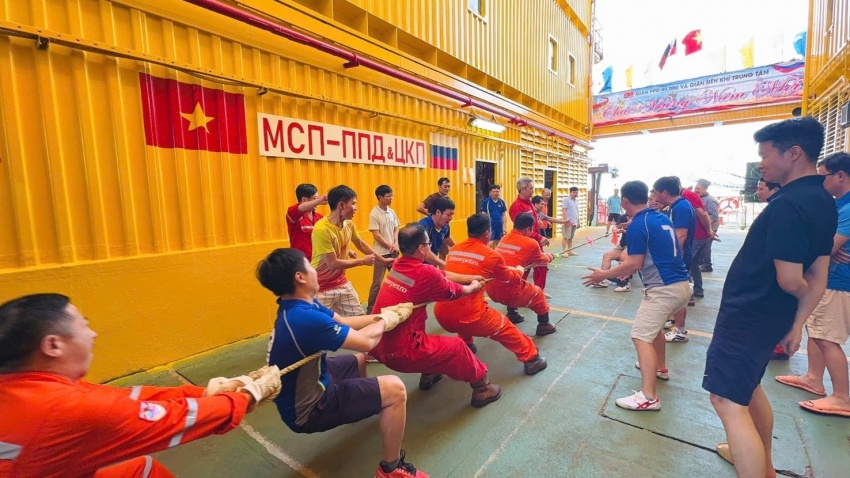 Sắc xuân rộn ràng trên giàn MSP-PPD 40.000 và giàn nén khí Trung tâm