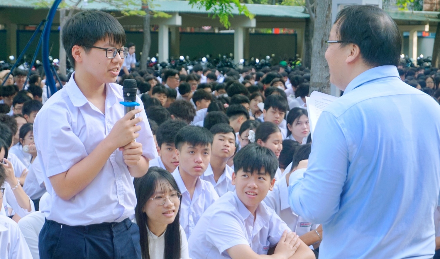 Petrovietnam thắp sáng niềm tin, tiếp sức ước mơ cho học sinh Trường Trần Nguyên Hãn (Phường Tam Thắng)