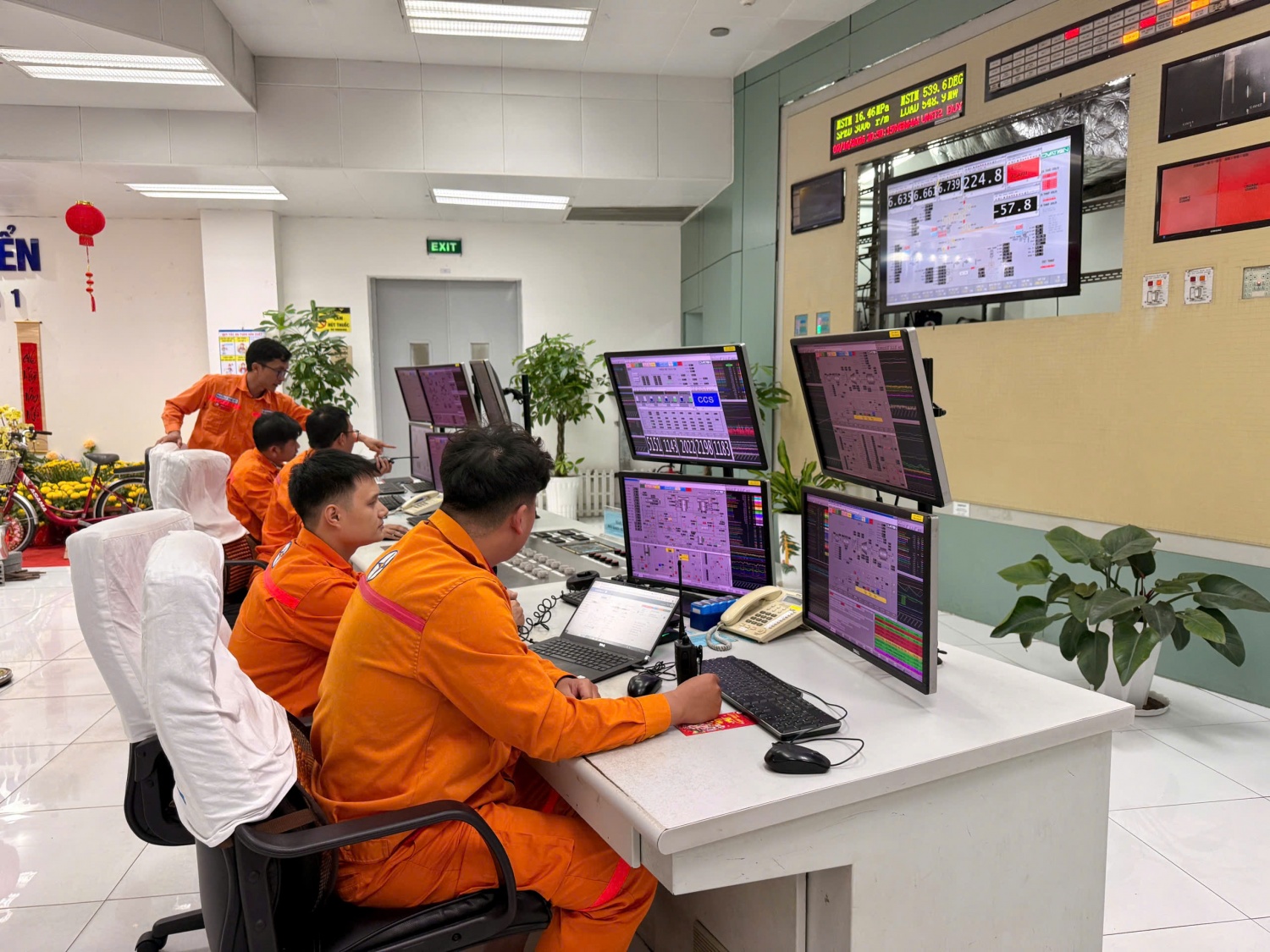 EVNGENCO1 sản xuất 2 tỷ kWh điện trong tháng 2 EVNGENCO1 sản xuất 2 tỷ kWh điện trong tháng 2