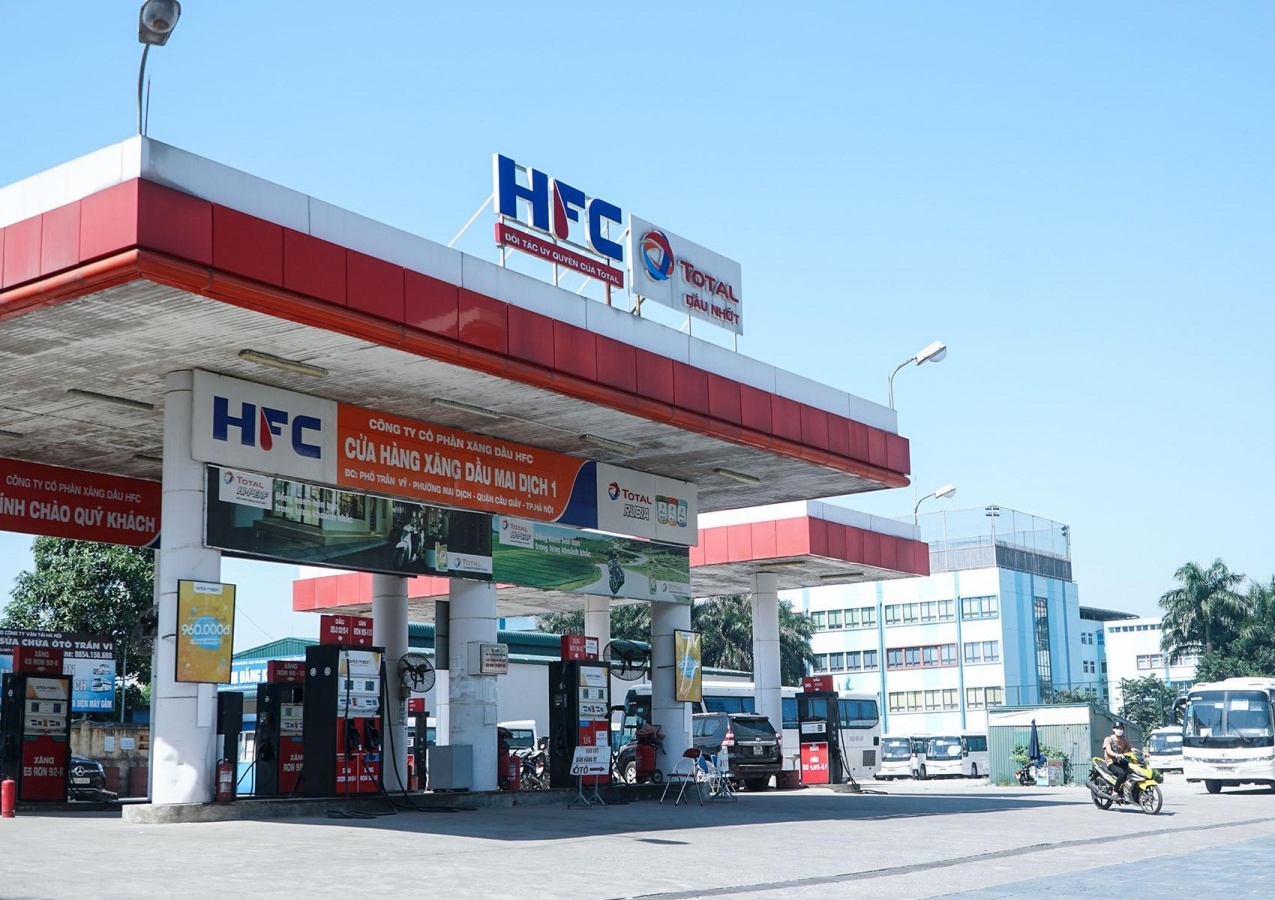 Doanh nghiệp phân phối xăng dầu không để gián đoạn bán lẻ, bám sát đầu mối nguồn