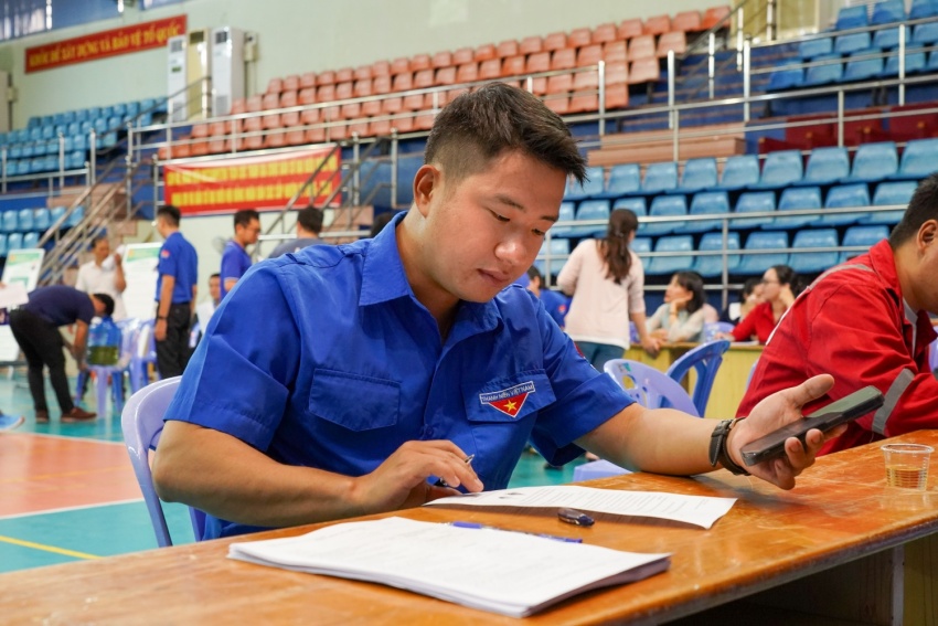 Tuổi trẻ Vietsovpetro khởi động tháng thanh niên 2026: “Nhiệt huyết Petrovietnam” lan tỏa từ những giọt máu hồng “Nhiệt huyết Petrovietnam” lan tỏa từ những giọt máu hồng