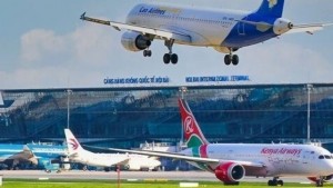 Nhiều hãng hàng không điều chỉnh lịch bay, hỗ trợ hành khách do căng thẳng Trung Đông