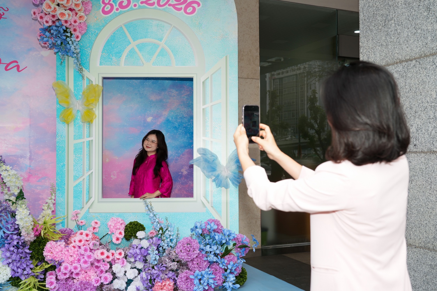 Bộ máy Quản lý và Điều hành Petrovietnam tổ chức chào mừng, tôn vinh nữ CBCNV nhân Ngày Quốc tế Phụ nữ 8/3