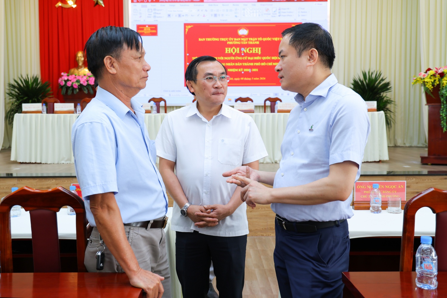 Đồng chí Lê Ngọc Sơn cam kết đồng hành phát triển không gian công nghiệp - năng lượng tại “thủ phủ dầu khí” Đồng chí Lê Ngọc Sơn cam kết đồng hành phát triển không gian công nghiệp - năng lượng tại “thủ phủ dầu khí”