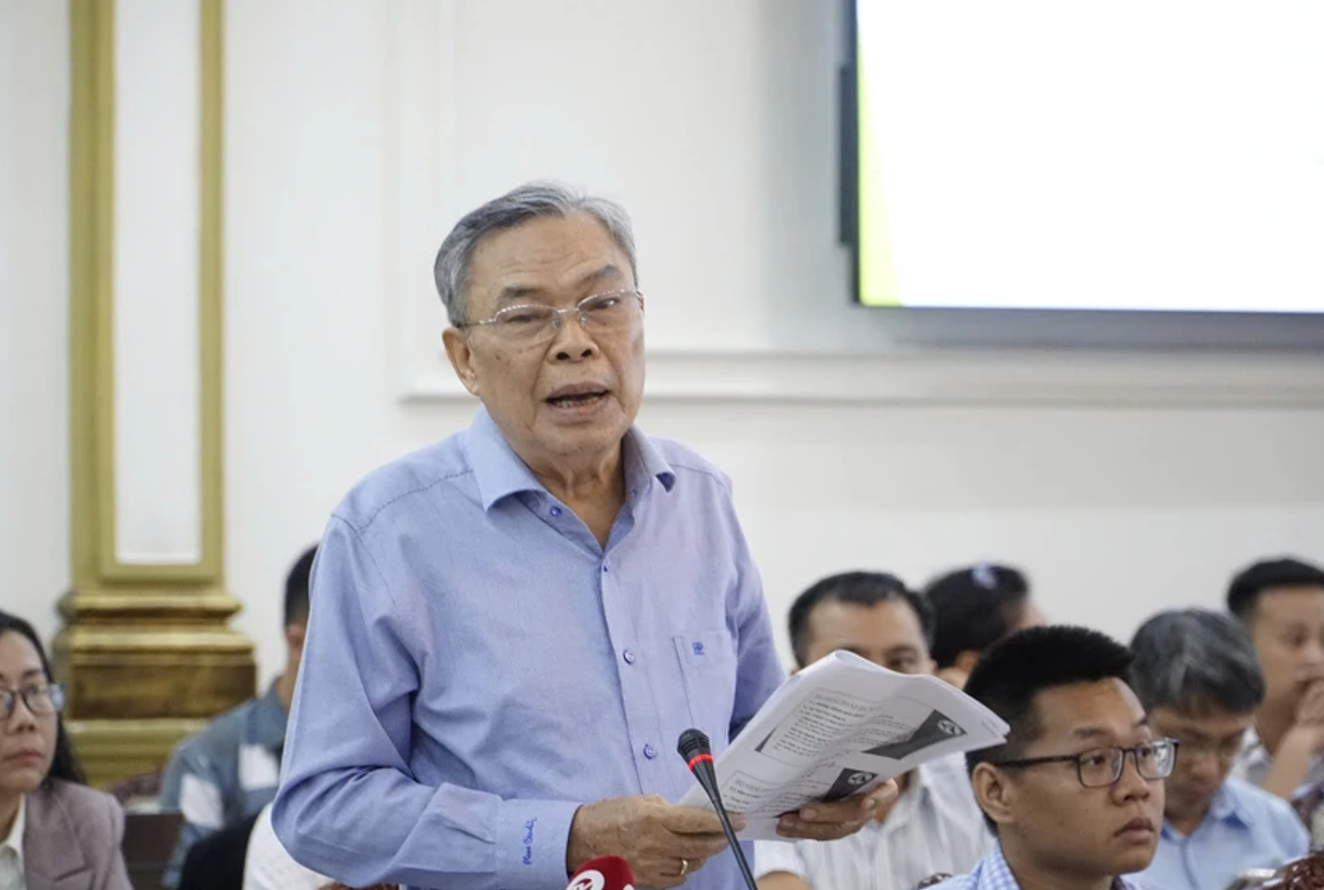 Cần tăng dự trữ xăng dầu để giảm sốc trước biến động giá thế giới Cần tăng dự trữ xăng dầu để chủ động ứng phó trước biến động giá thế giới