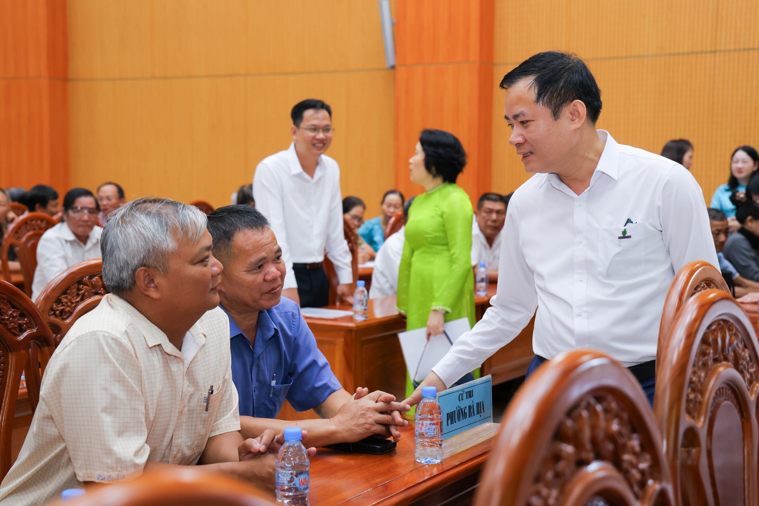 Đồng chí Lê Ngọc Sơn cam kết đồng hành phát triển không gian công nghiệp - năng lượng tại “thủ phủ dầu khí” Đồng chí Lê Ngọc Sơn cam kết đồng hành phát triển không gian công nghiệp - năng lượng tại “thủ phủ dầu khí”