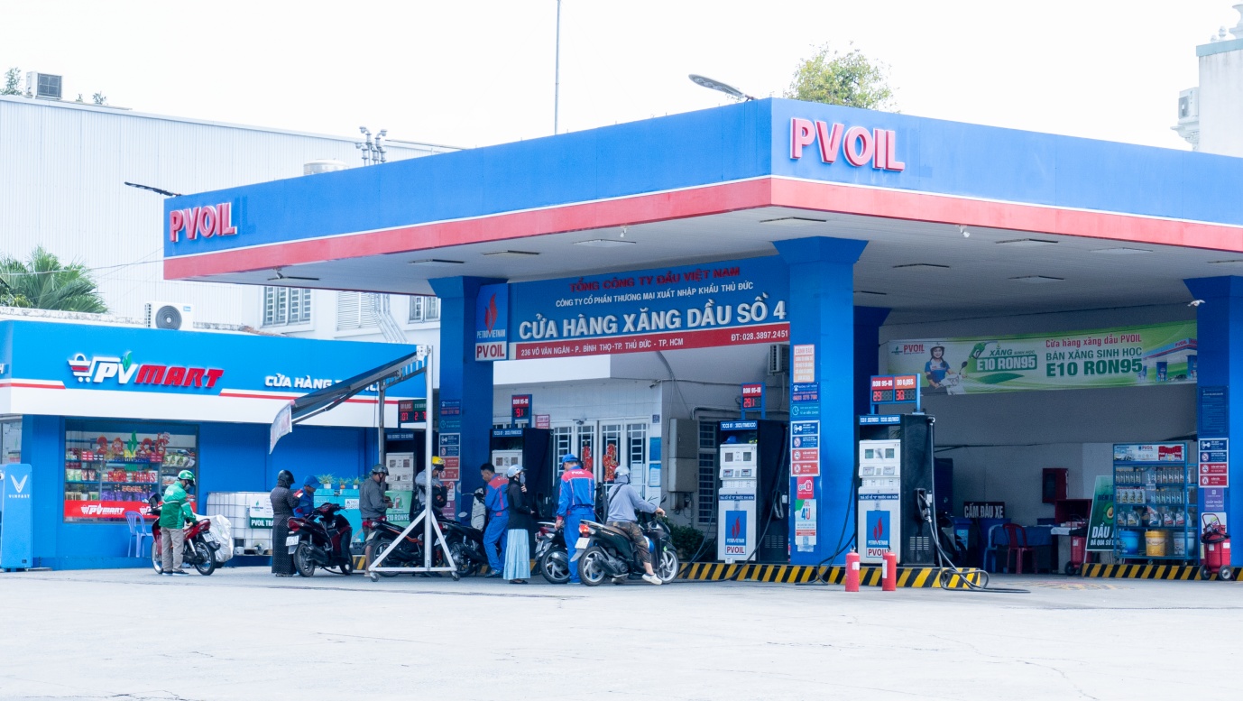 Cục Hải quan ra văn bản hỏa tốc thực hiện áp thuế nhập khẩu xăng dầu 0%