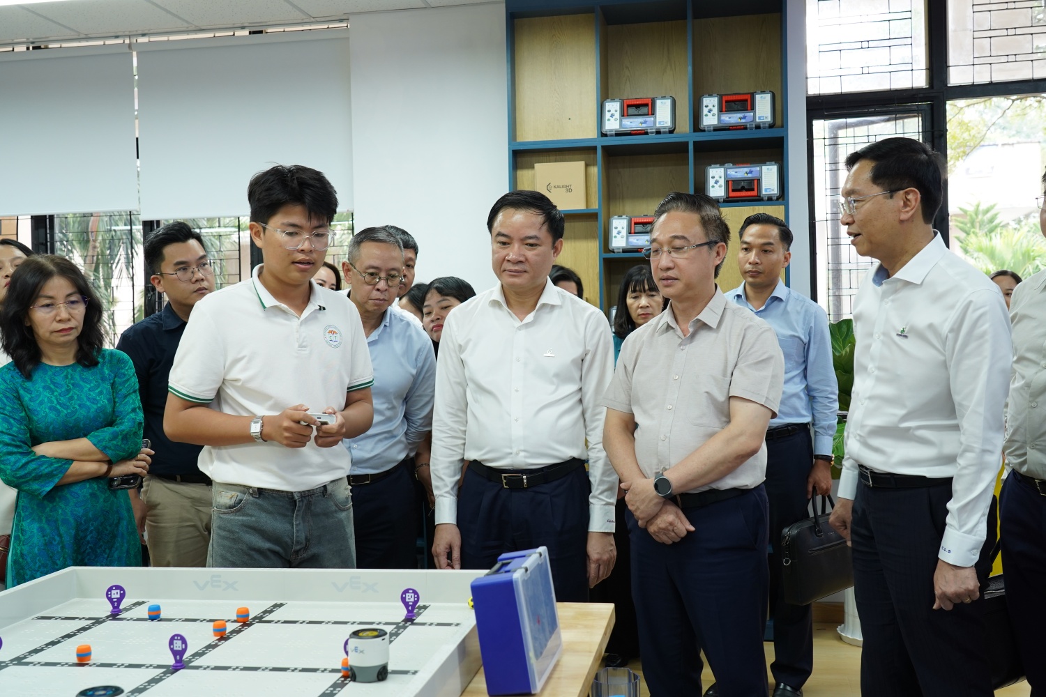 Đồng chí Lê Ngọc Sơn cam kết đồng hành phát triển không gian công nghiệp - năng lượng tại “thủ phủ dầu khí” Đồng chí Lê Ngọc Sơn cam kết đồng hành phát triển không gian công nghiệp - năng lượng tại “thủ phủ dầu khí”