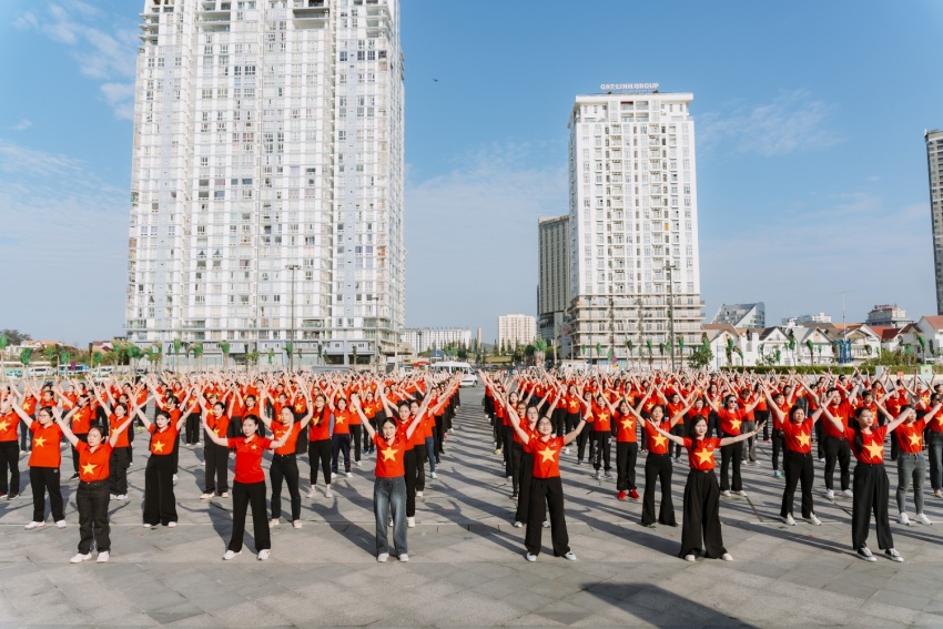 Phụ nữ Vietsovpetro rạng rỡ trong chương trình “Tự hào là người Việt Nam”
