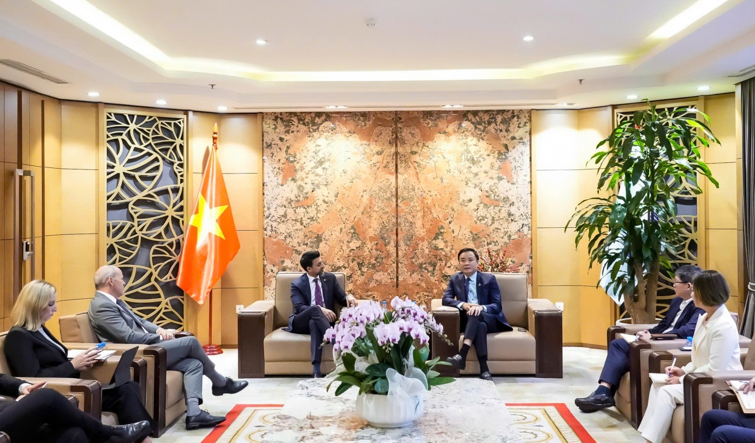 Petrovietnam thúc đẩy hợp tác quốc tế, mở rộng thị trường tăng trưởng Petrovietnam thúc đẩy hợp tác quốc tế, mở rộng thị trường tăng trưởng