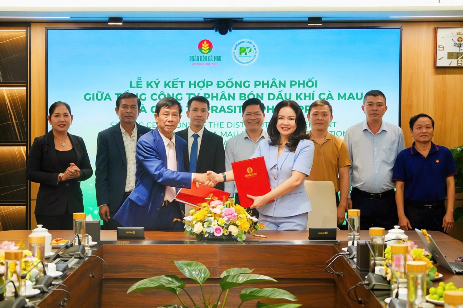 PVCFC mở rộng thị trường Campuchia cùng đối tác phân phối PRASITHI PHAL