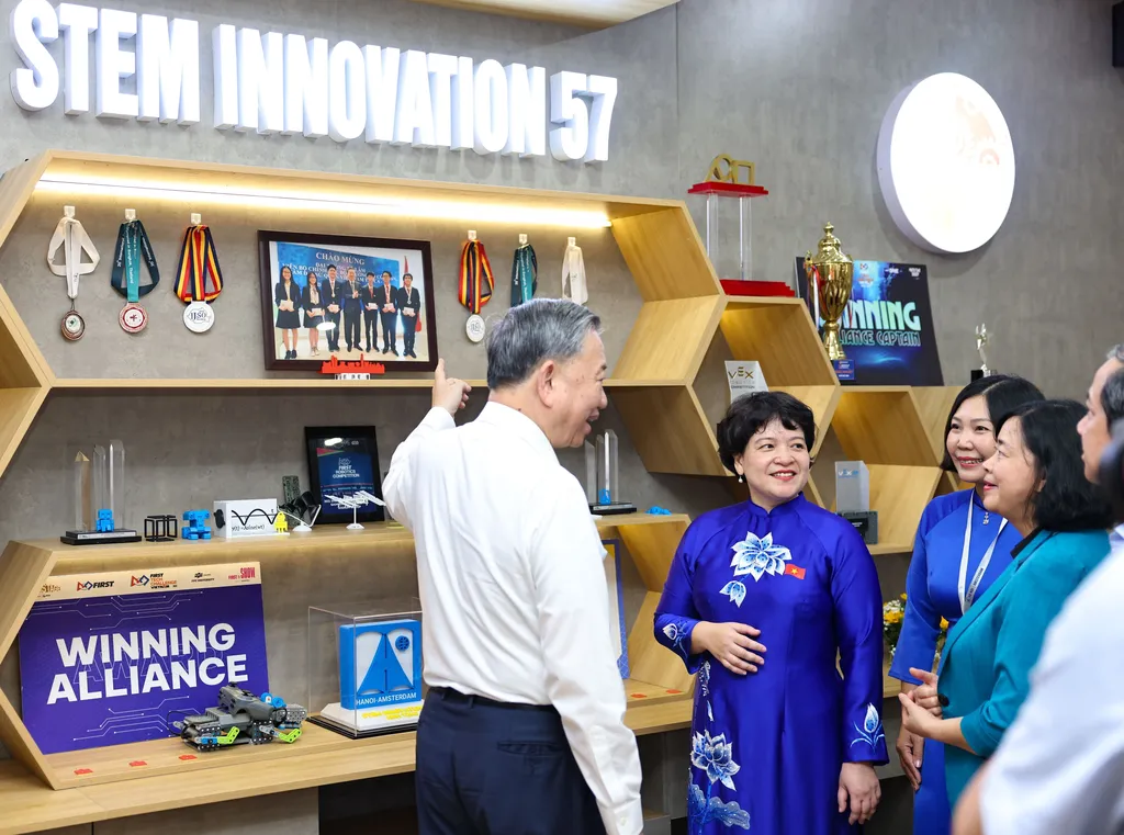 STEM Innovation Petrovietnam opens global pathways for Vietnamese students