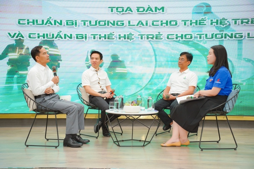 Đoàn Thanh niên các đơn vị PV GAS SW, PQPOC, SWPOC phối hợp tổ chức thành công Hội thảo “Chia sẻ kinh nghiệm triển khai & vận hành dự án, công trình khí”, qua đó ĐVTN được tiếp cận kinh nghiệm thực tế, định hướng nghề nghiệp, kỹ năng cần thiết để tiếp cận các dự án năng lượng quy mô lớn trong thời gian tới.