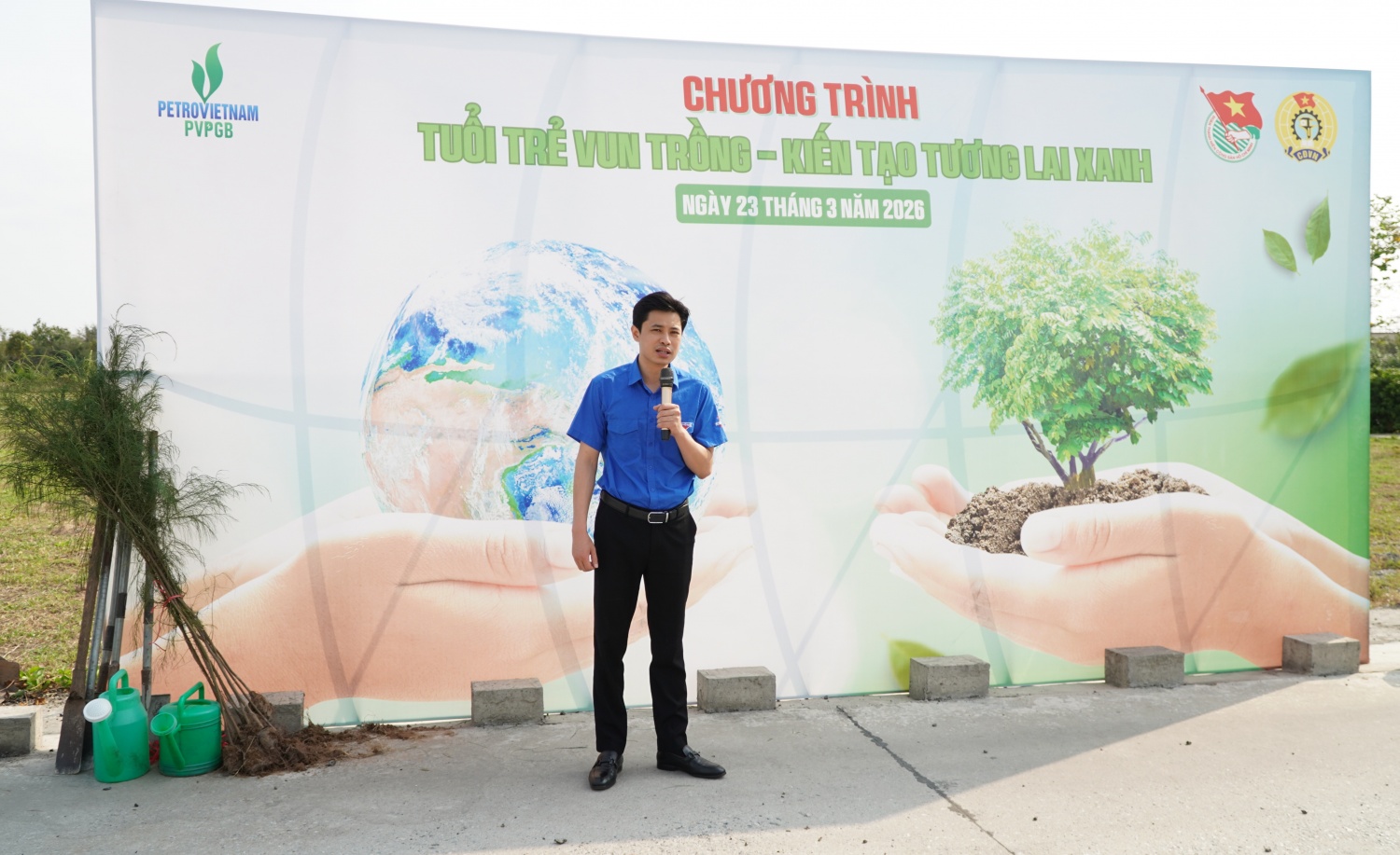 Thanh niên NMNĐ Thái Bình 2 xung kích trong công tác bảo vệ môi trường Thái Bình 2 - Tết trồng cây 2026