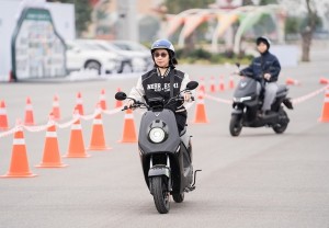 VinFast ZGoo: Thiết kế xinh xắn, giá chỉ hơn 13 triệu đồng, chốt trong tháng 3 có thể mang thêm VF 3 về nhà