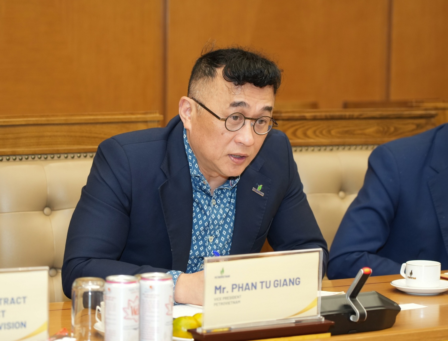 Phó Tổng Giám đốc Petrovietnam Phan Tử Giang phát biểu tại buổi làm việc
