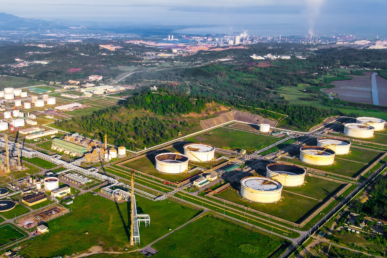 Chủ động dự trữ dầu thô, BSR nâng cao nội lực cho an ninh năng lượng quốc gia Chủ động dự trữ dầu thô, BSR nâng cao nội lực cho an ninh năng lượng quốc gia