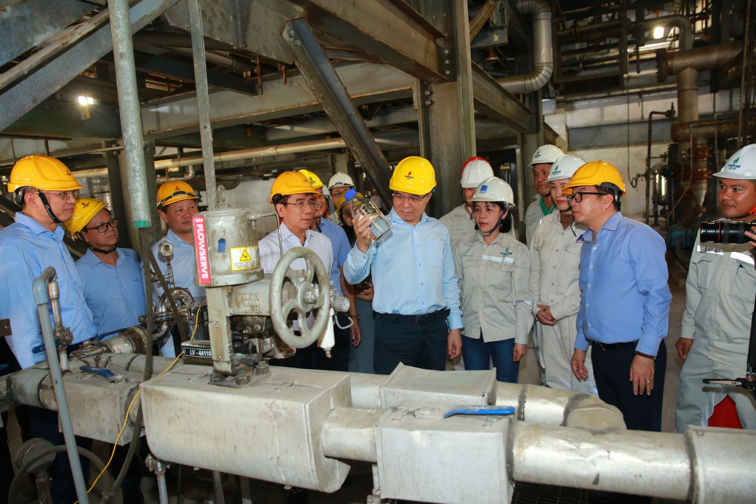 BSR vận hành an toàn, ổn định NMLD Dung Quất, cung ứng tối đa xăng dầu cho nền kinh tế