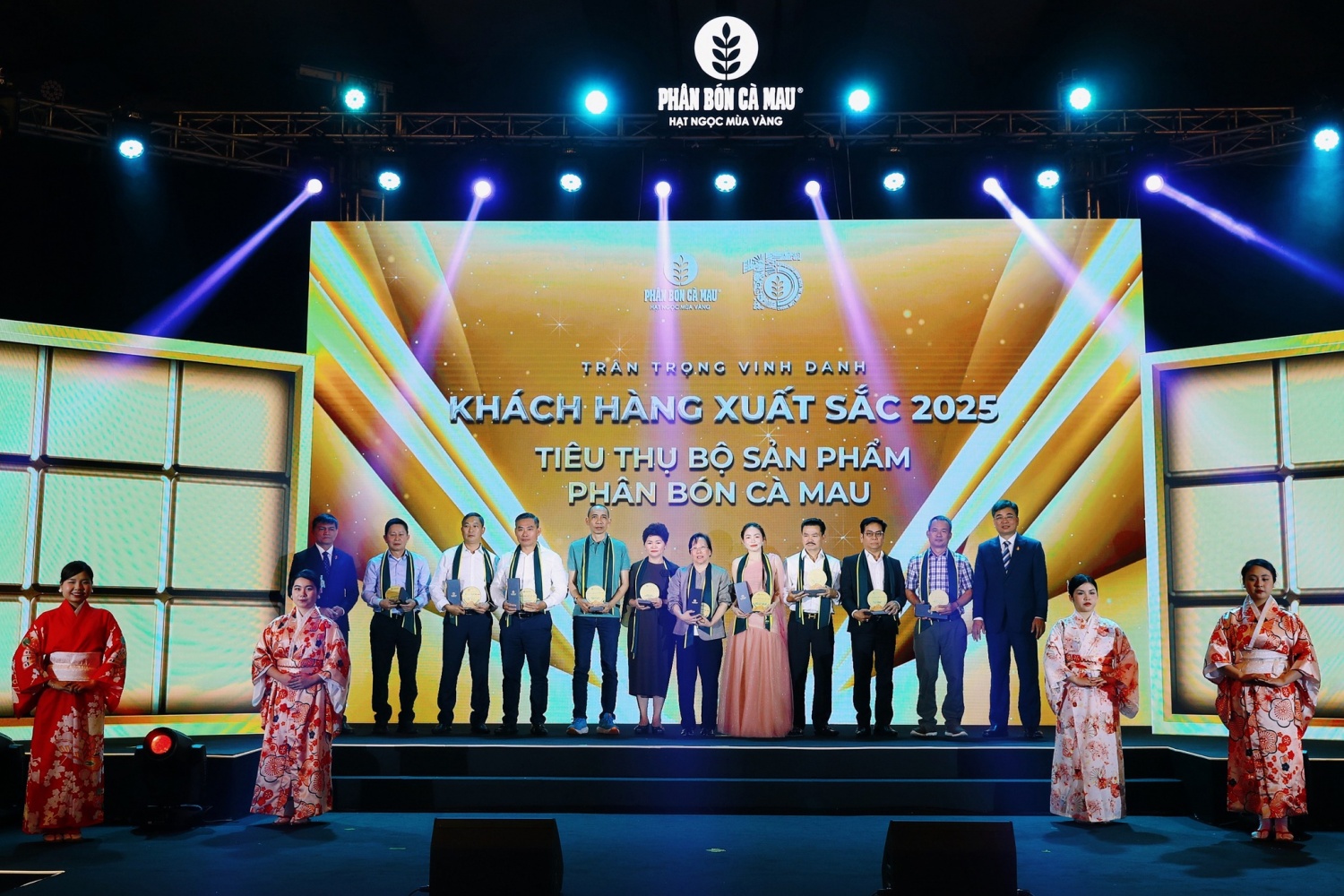 Phân bón Cà Mau vinh danh khách hàng xuất sắc năm 2025 tại Nhật Bản