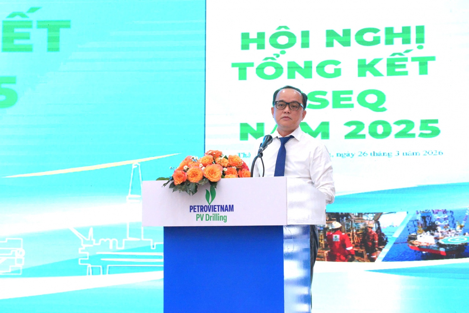 Ông Đinh Quang Nhựt - Phó Tổng giám đốc, phụ trách công tác HSEQ phát biểu khai mạc và bế mạc hội nghị