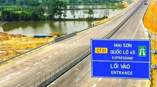 Siết chặt bảo vệ cáp điện, cáp dữ liệu trên cao tốc Bắc - Nam phía Đông