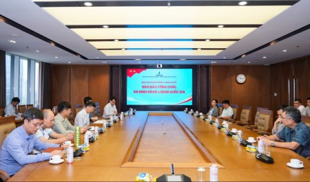 Đảng bộ Bộ máy QL&ĐH Petrovietnam quán triệt nhiệm vụ chính trị gắn với bảo đảm an ninh năng lượng quốc gia