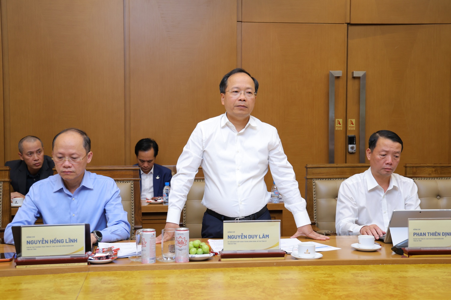 Hà Tĩnh - Petrovietnam: Thống nhất cao, quyết tâm sớm hiện thực hóa Trung tâm công nghiệp - năng lượng sinh thái tại Vũng Áng Hà Tĩnh - Petrovietnam: Thống nhất cao, quyết tâm sớm hiện thực hóa Trung tâm công nghiệp - năng lượng sinh thái tại Vũng Áng