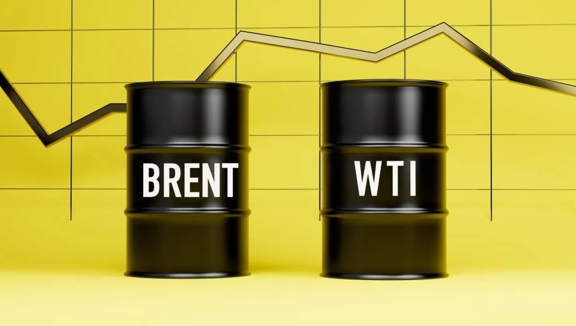 Vì sao giá dầu thô WTI vượt dầu Brent?