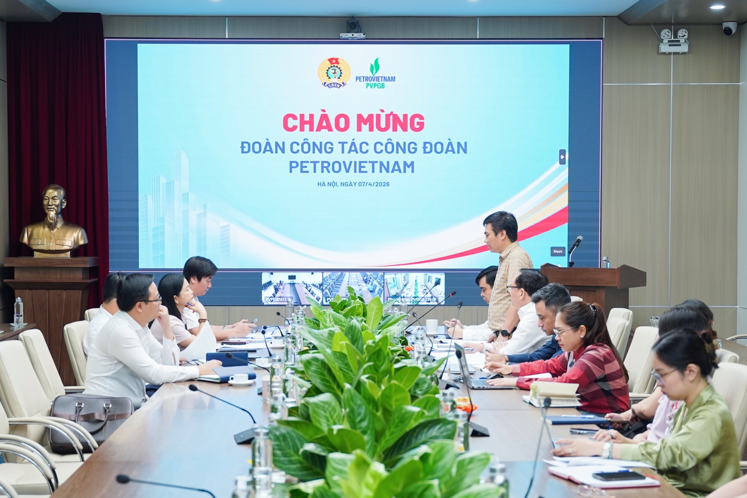 Công đoàn PVPGB: Kịp thời nắm bắt tâm tư, duy trì “ngọn lửa” nhiệt huyết của người lao động Công đoàn PVPGB: Kịp thời nắm bắt tâm tư, duy trì “ngọn lửa” nhiệt huyết của người lao động