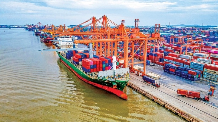 Tin tức kinh tế ngày 7/4: Miễn nhiều khoản phí, lệ phí giao thông vận tải Tin tức kinh tế ngày 7/4: Miễn nhiều khoản phí, lệ phí giao thông vận tải