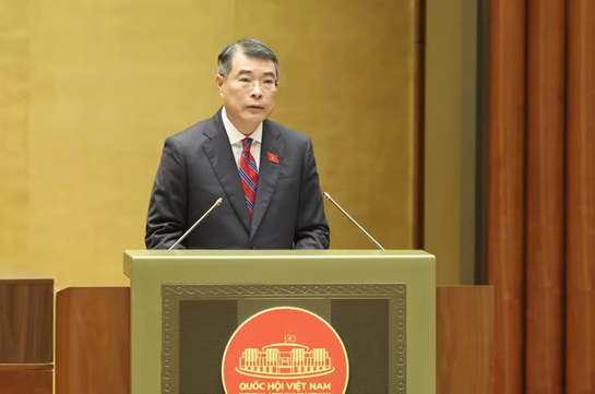 Kiên trì mục tiêu tăng trưởng kinh tế cao, bền vững, thực chất