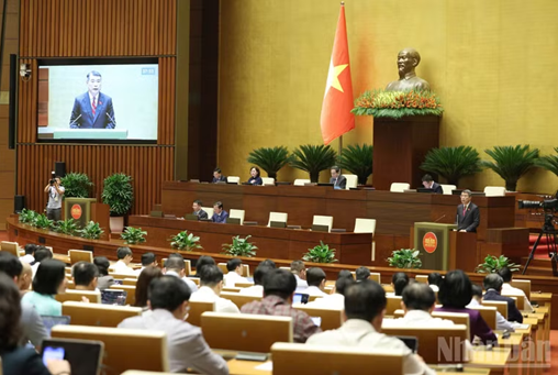 Kiên trì mục tiêu tăng trưởng kinh tế cao, bền vững, thực chất