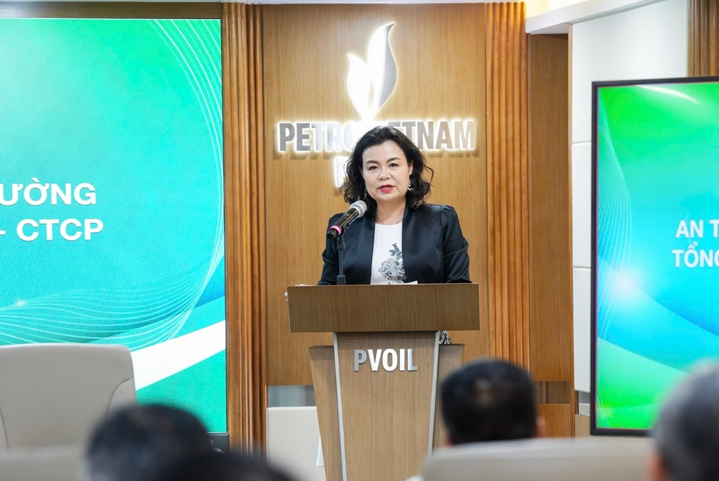 Phó TGĐ Lê Thị Thu Hương phát biểu khai mạc Hội nghị.