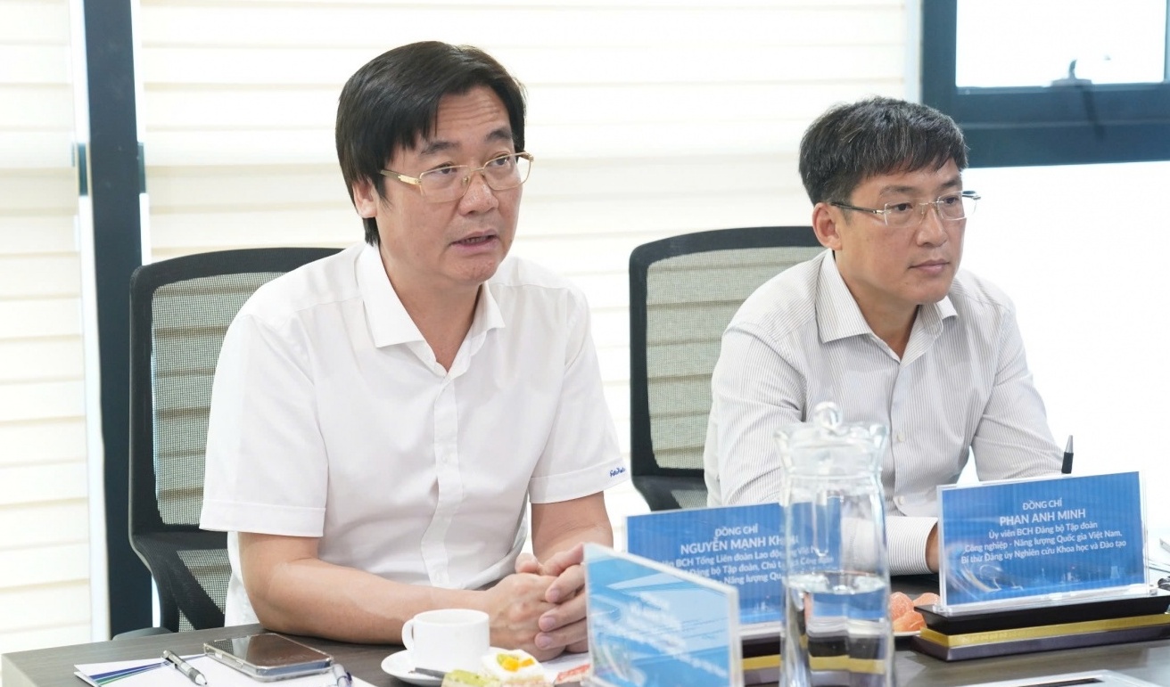 Công đoàn cơ sở Nghiên cứu Khoa học và Đào tạo tích cực thi đua lao động sáng tạo