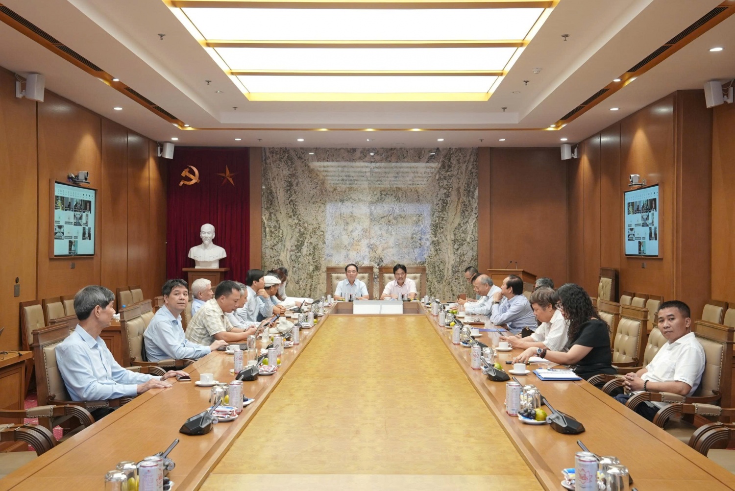 Hội Dầu khí Việt Nam đẩy mạnh, nâng cao chất lượng công tác tư vấn phản biện Hội Dầu khí Việt Nam đẩy mạnh, nâng cao chất lượng công tác tư vấn phản biện