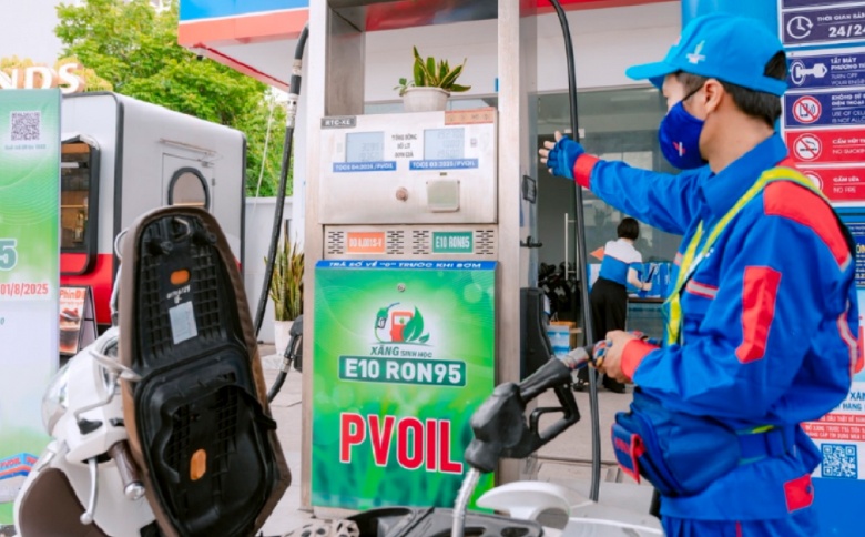 Thị trường xăng dầu được điều tiết ra sao?