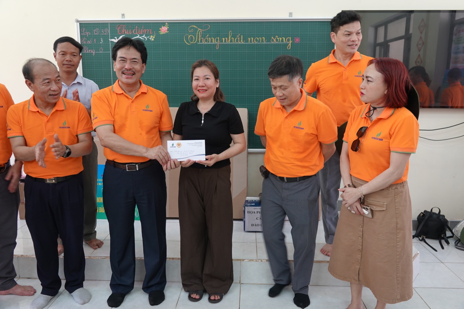 Hành trình gắn kết nghĩa tình biển đảo, lan tỏa văn hóa Petrovietnam