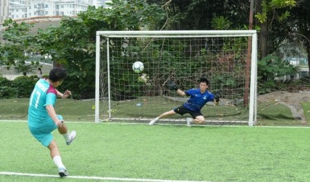 [Chùm ảnh] Tưng bừng Giải giao hữu bóng đá kỷ niệm 3 năm thành lập PVPGB